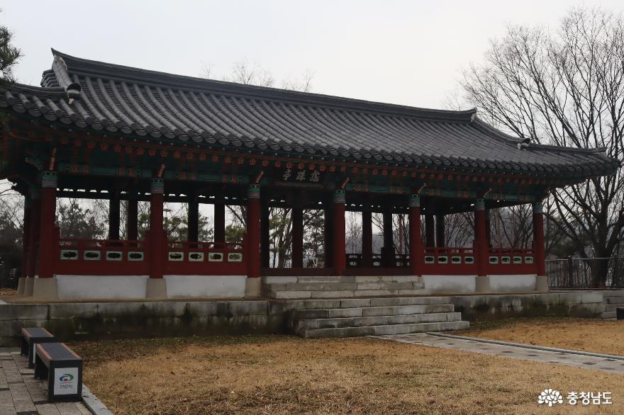 역사적전설이깃든천안남산공원 5