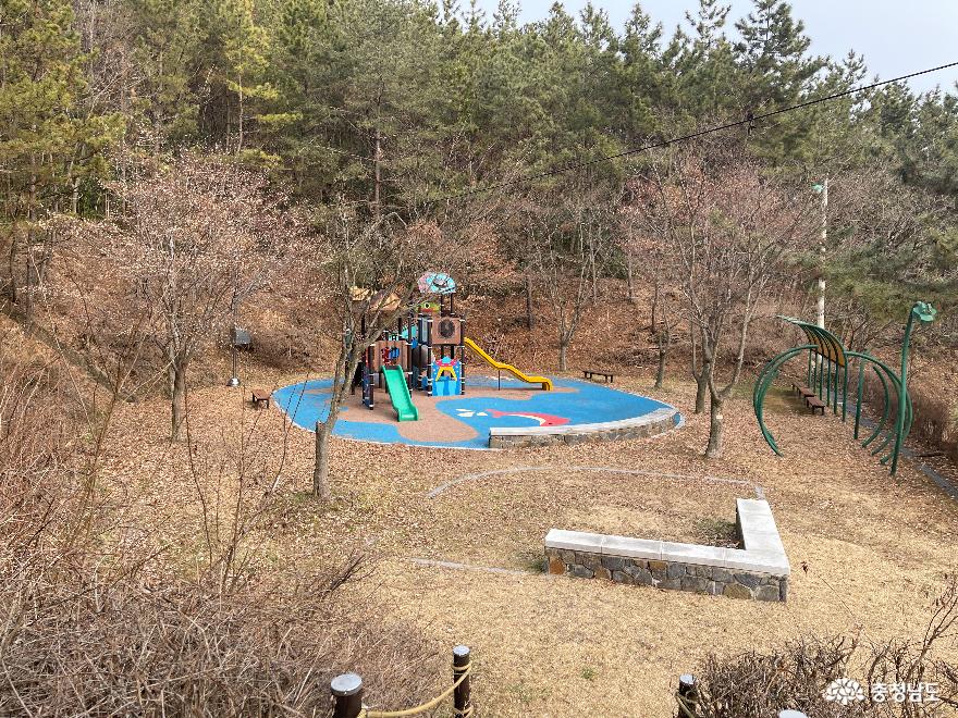 평범한 체육공원에 이색즐길거리가 있는 서천 레포츠 공원 사진