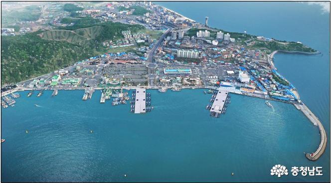 大川港 突堤物揚場の建設鳥瞰図