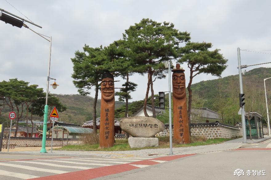 > > >충남관광 충남관광