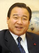 The Governor-elect, Lee Wan-goo