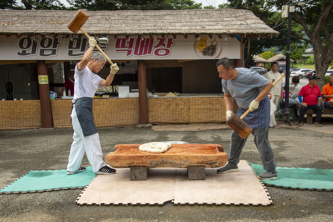 가을빛이 스며든 아산 외암마을, 짚풀문화제 안내
