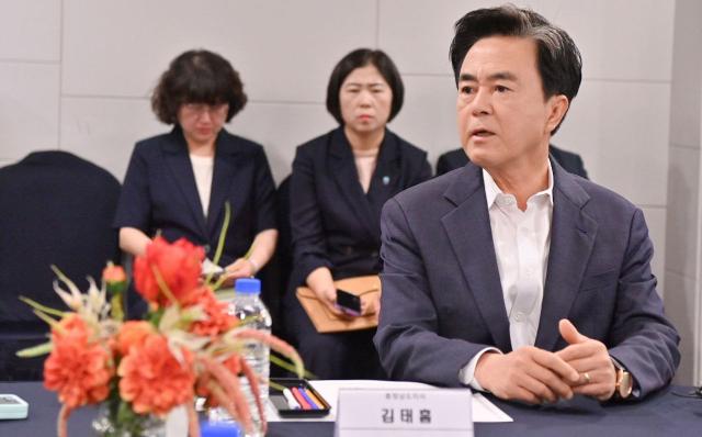 김태흠 도지사는 19일 세종시 베스트웨스턴 호텔에서 열린 '충청권 4개 시도지사 조찬 간담회'에 참석했다.