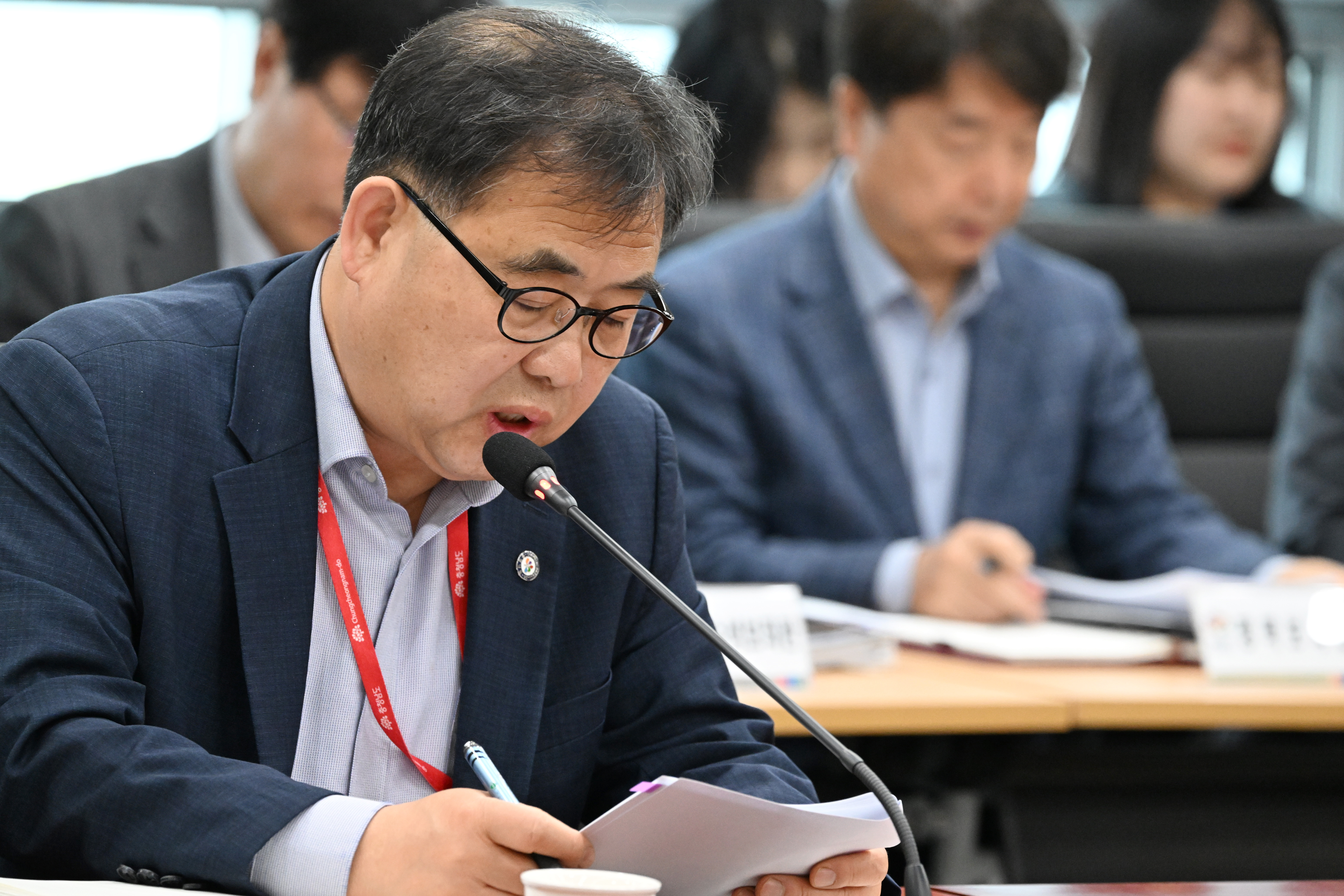 김태흠 도지사는 28일 도청 중회의실에서 열린 ‘제76차 실국원장회의’를 주재했다. 관련사진 5