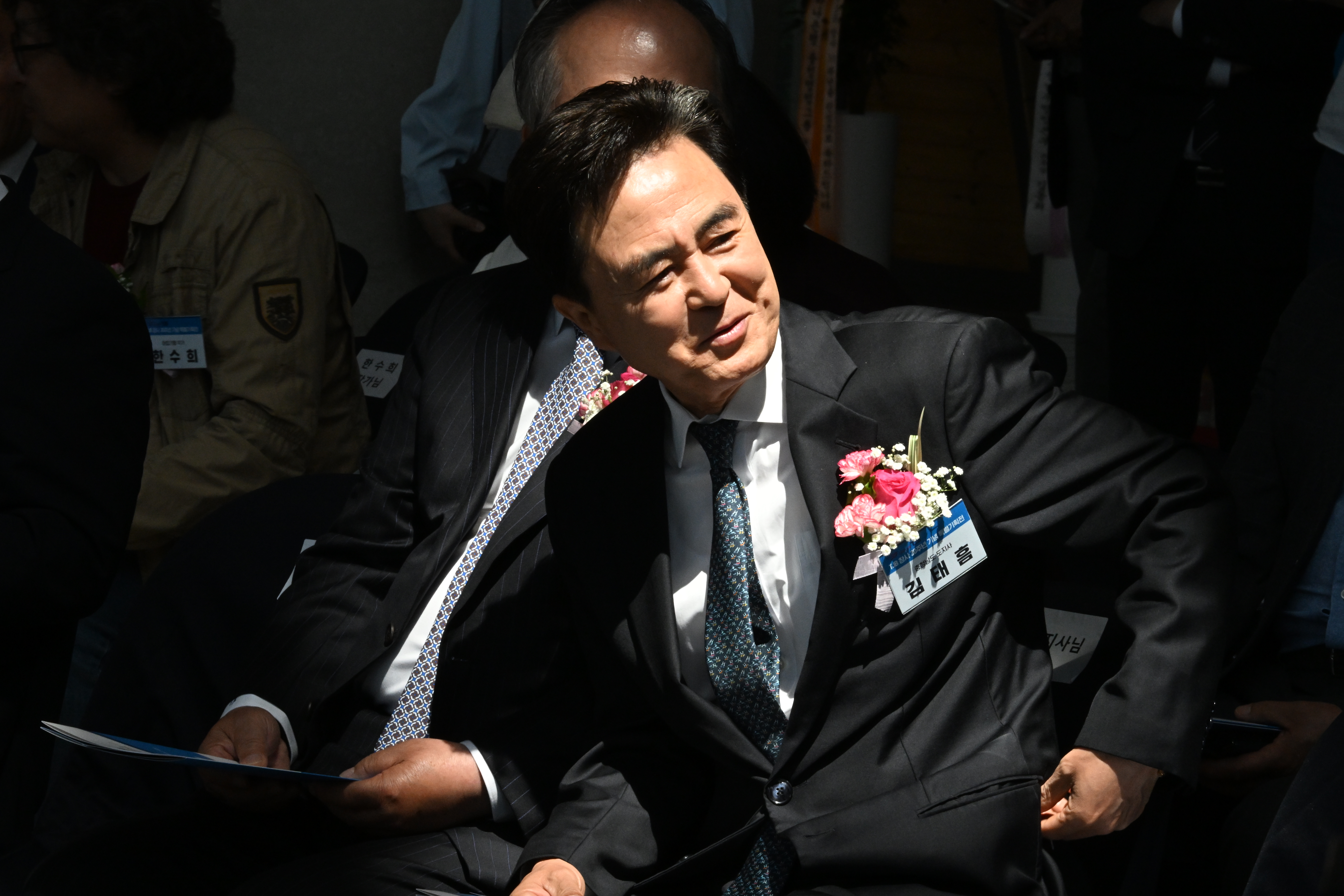 김태흠 도지사는 13일 TJB대전방송 로비에서 열린 'TJB 창사 30주년 기념식 및 특별기획전'에 참석했다. 관련사진 3