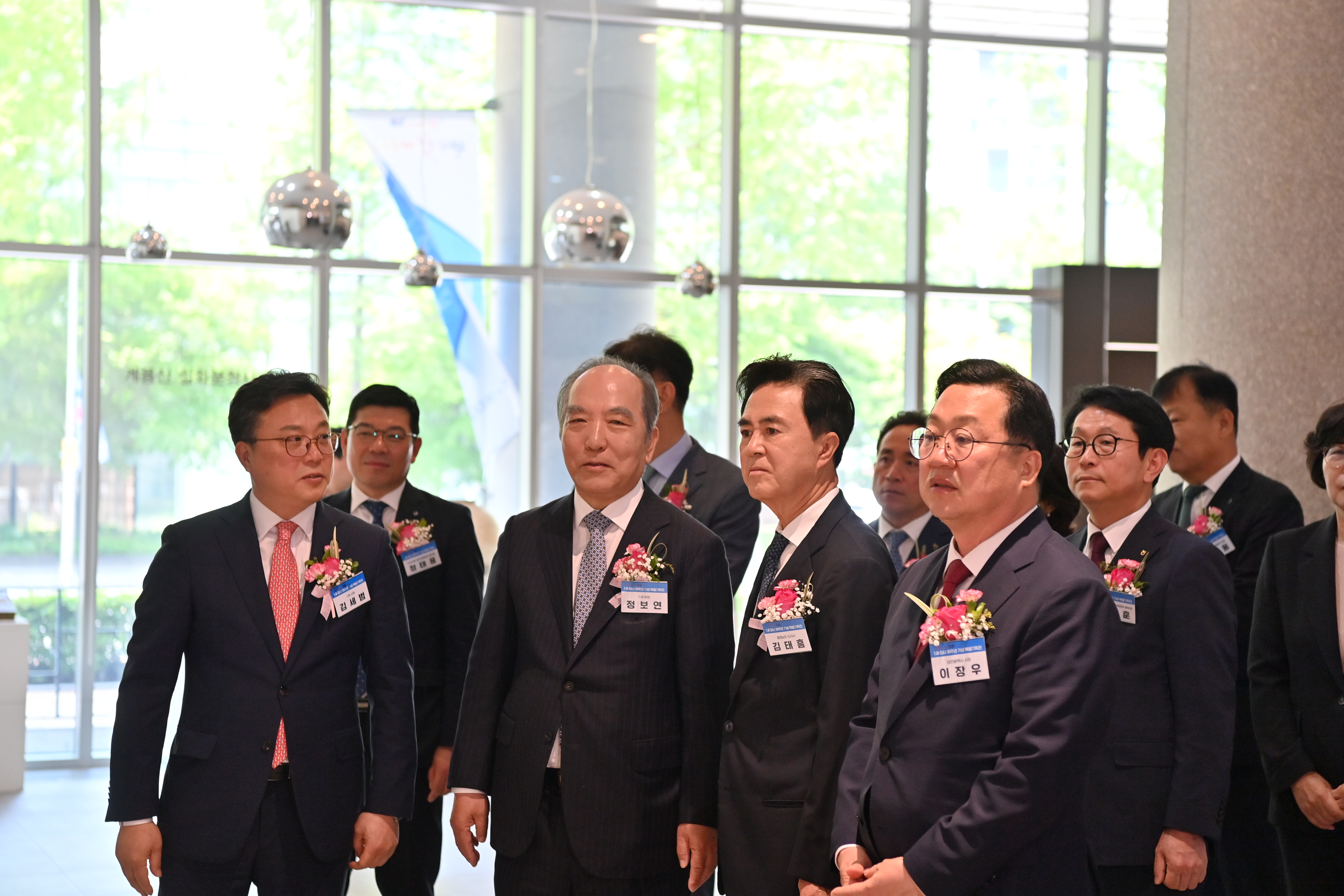 김태흠 도지사는 13일 TJB대전방송 로비에서 열린 'TJB 창사 30주년 기념식 및 특별기획전'에 참석했다. 관련사진 9