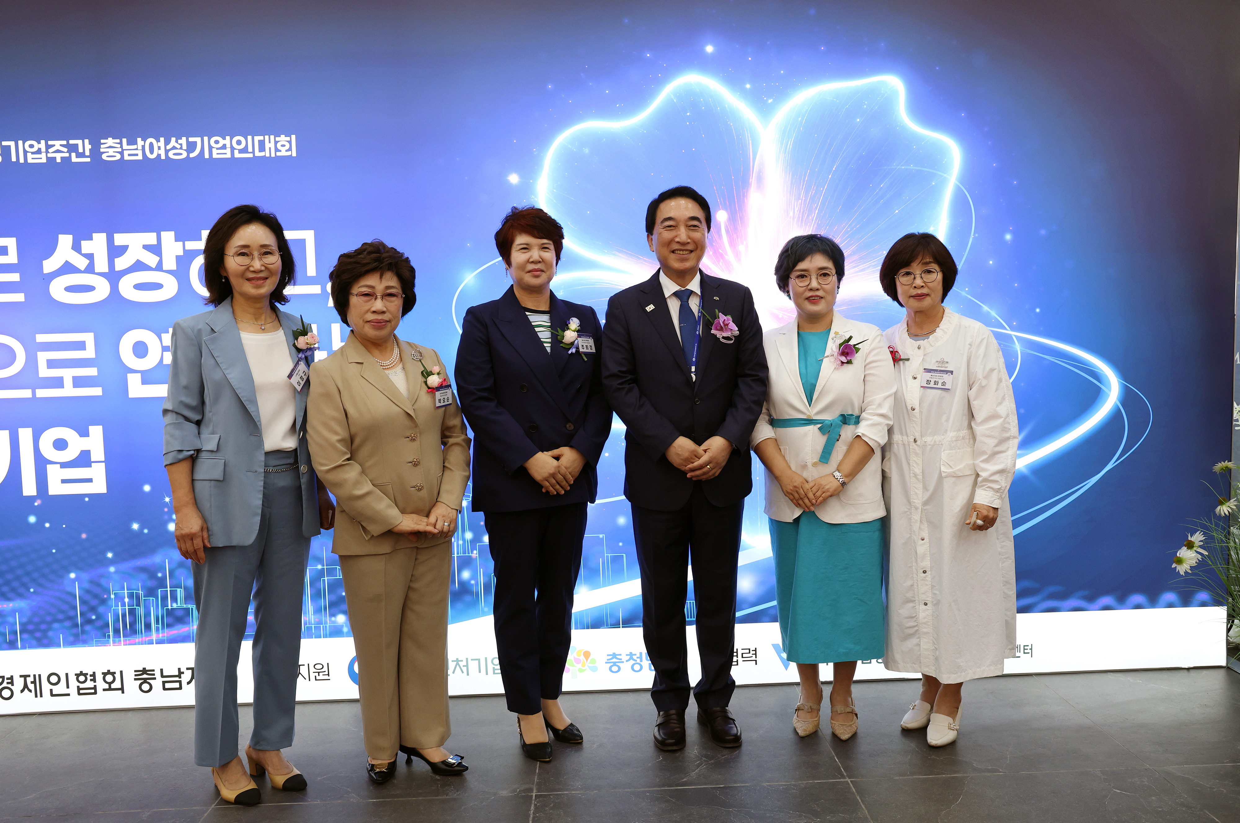  관련사진 2