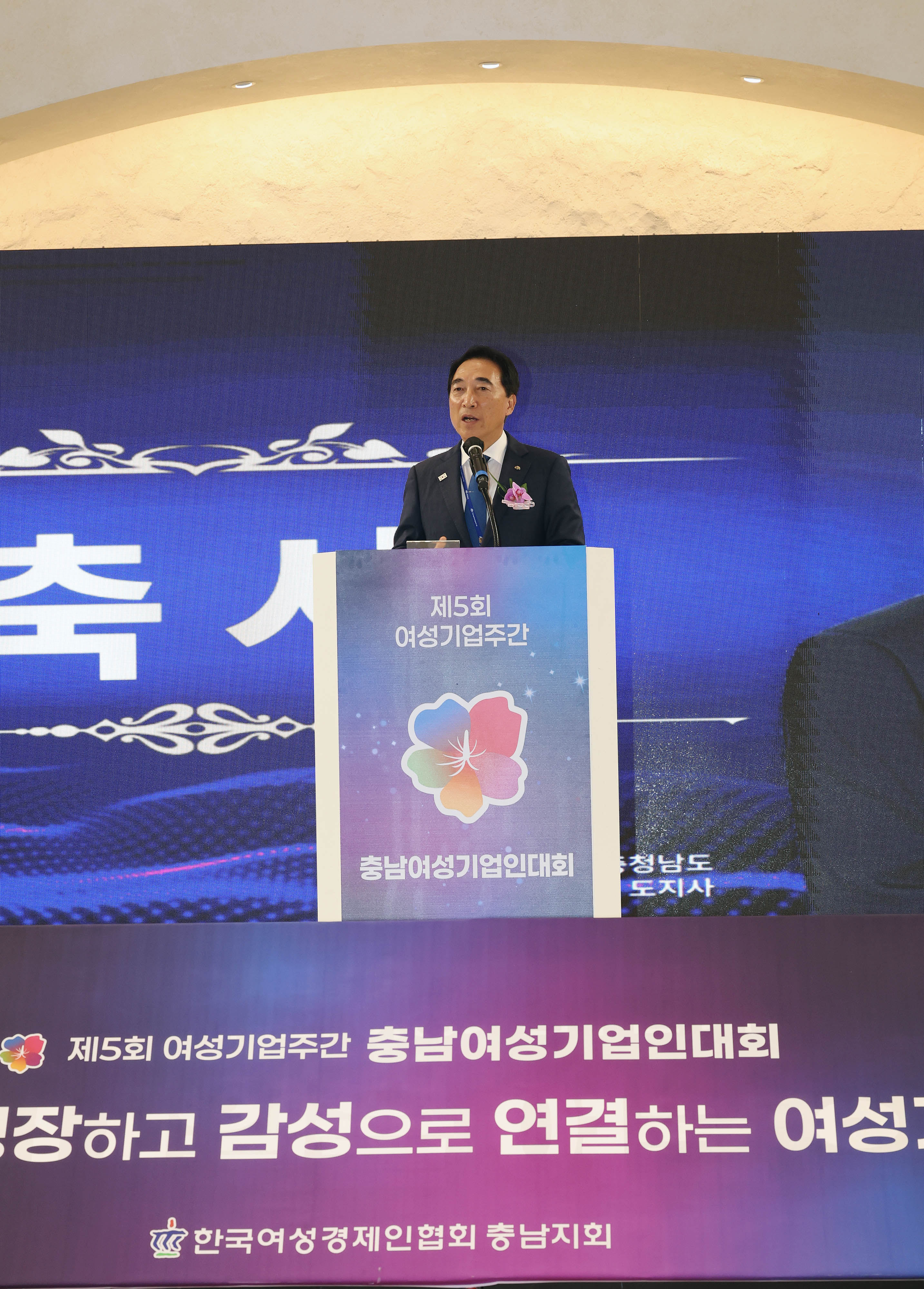  관련사진 6