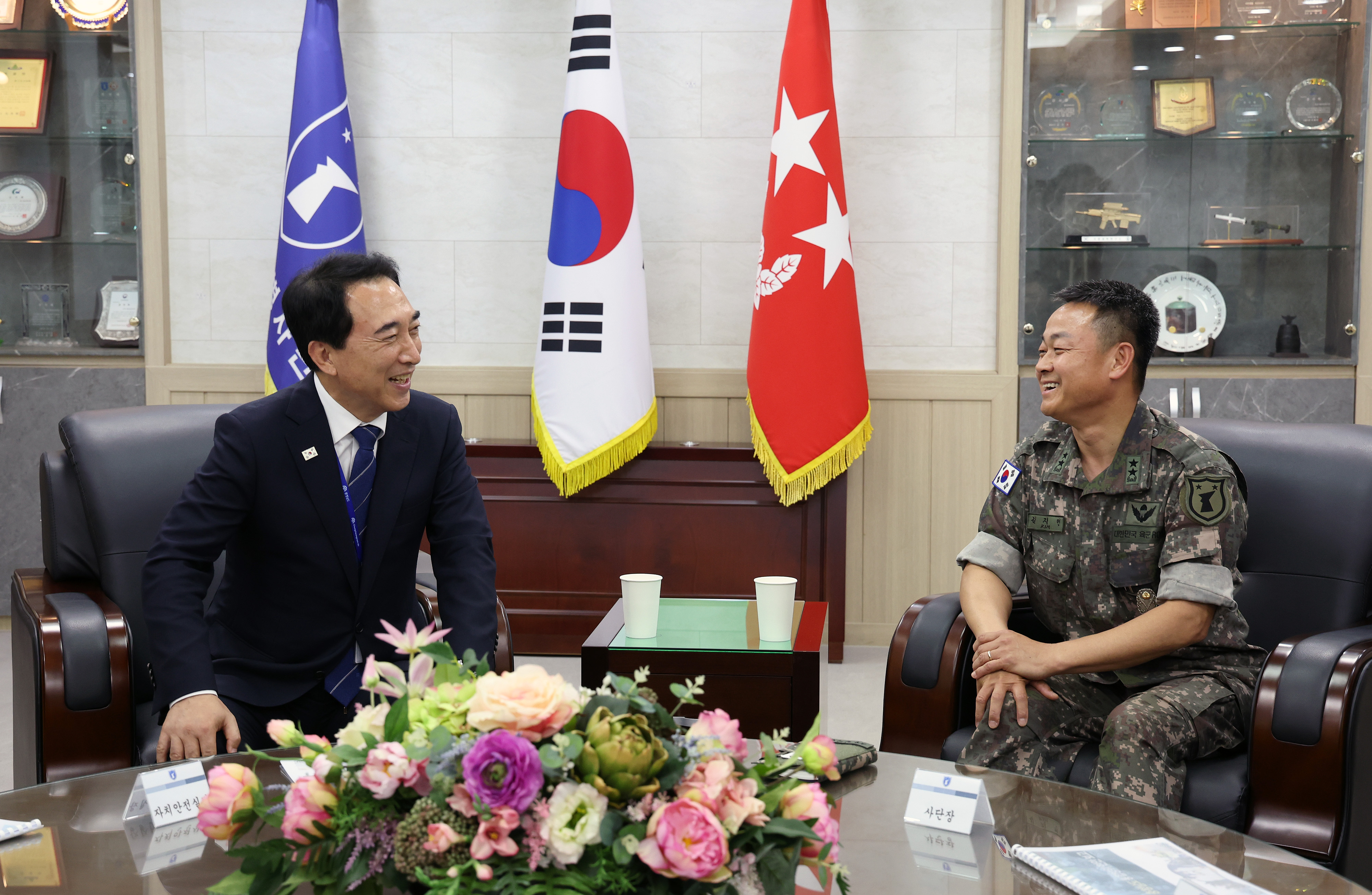  관련사진 10