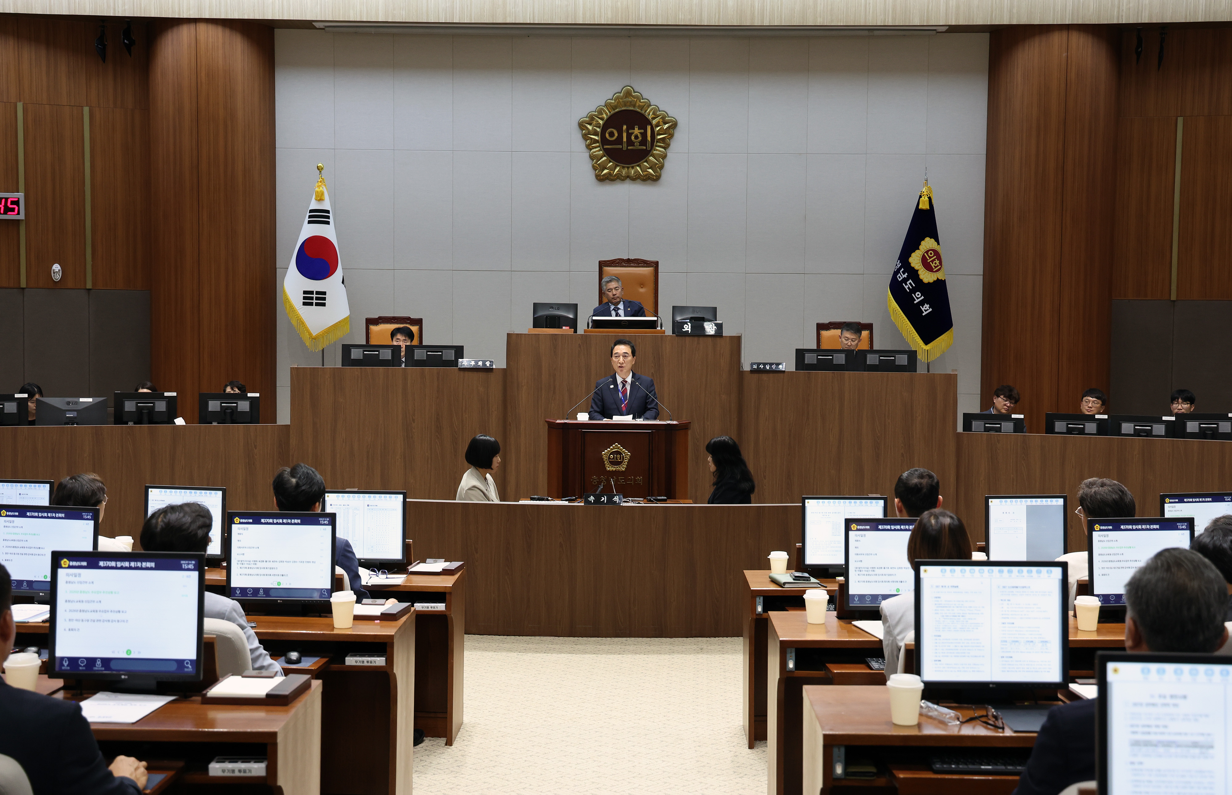  관련사진 2