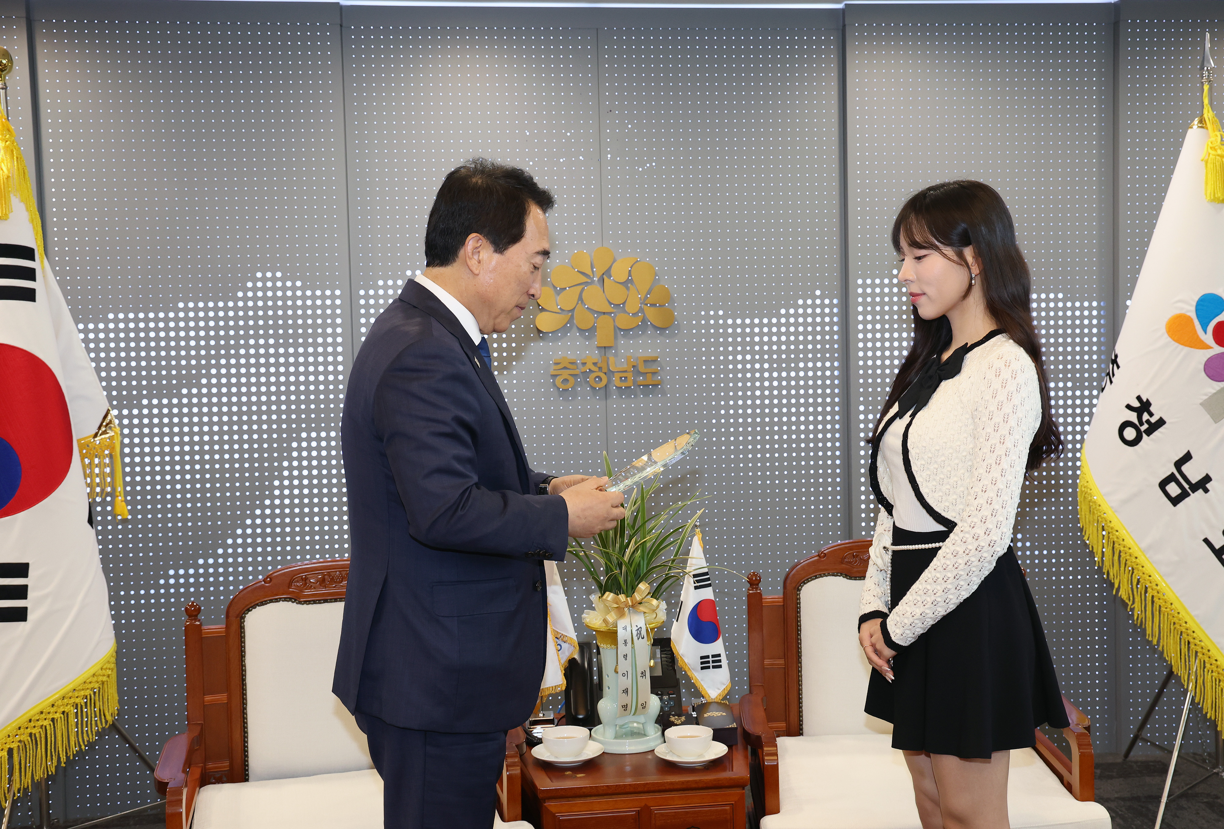  관련사진 2
