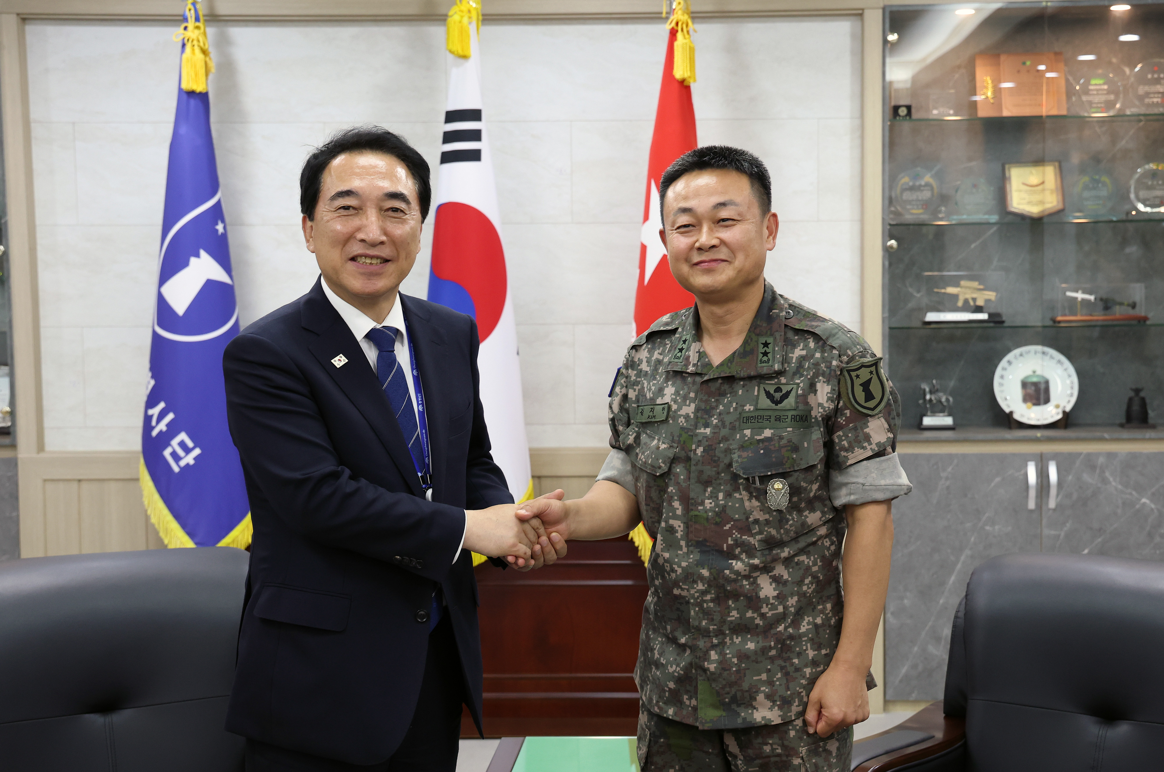  관련사진 1