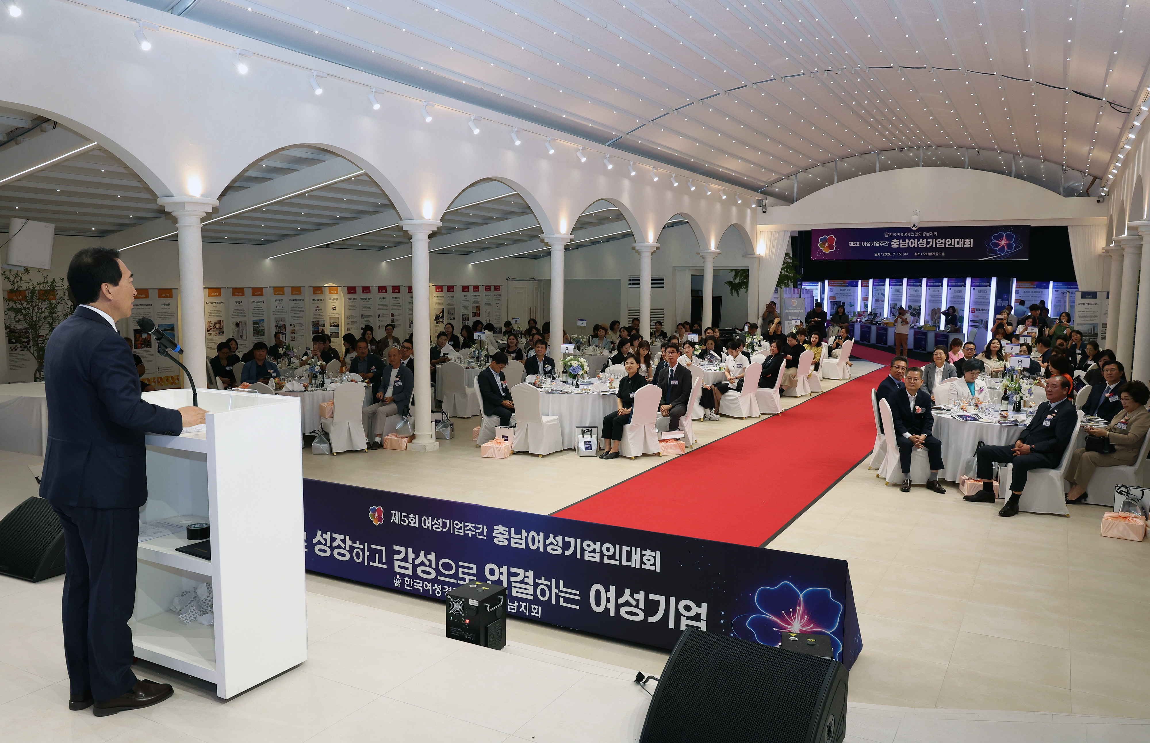  관련사진 4