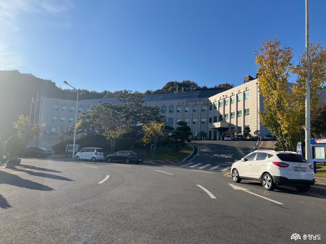 올해 맑은 공기의 도시로 선정된 계룡시와 사계고택