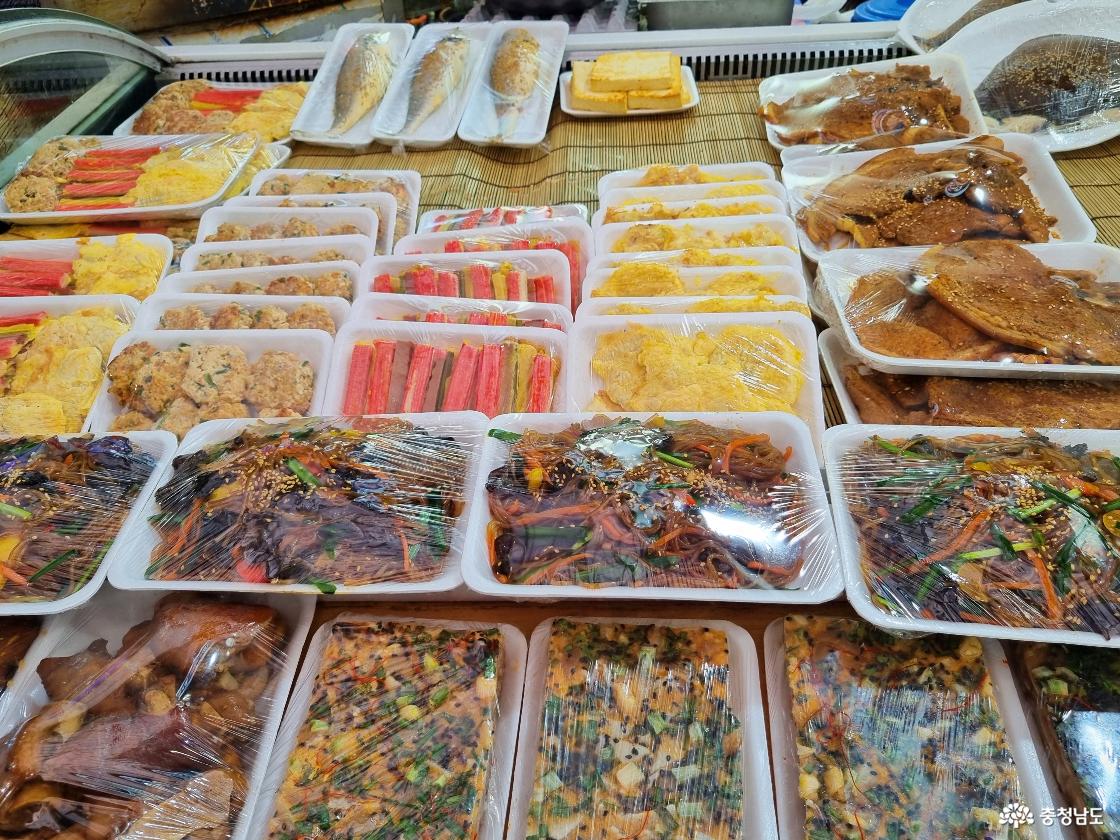 논산 화지중앙시장 - 전집 모습