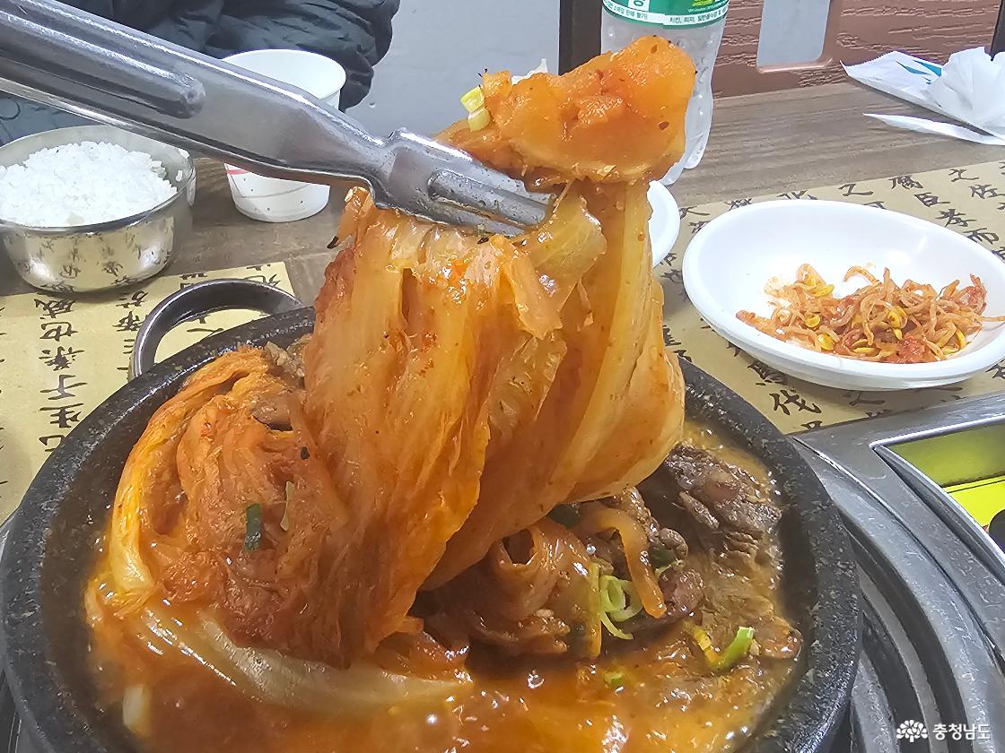 푸짐한 양의 묵은지