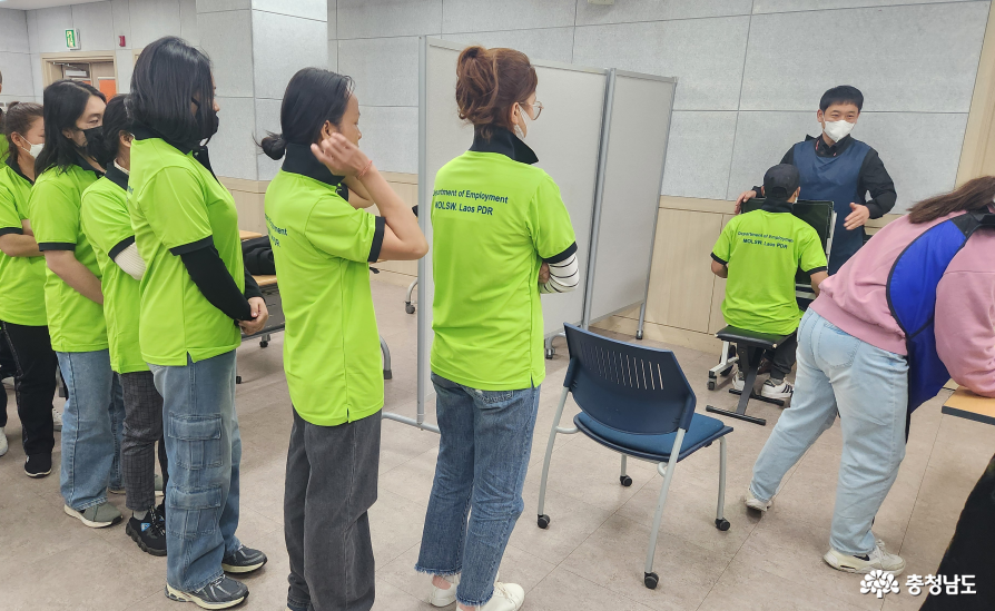 Promoting Free Tuberculosis Screening for Foreign Workers