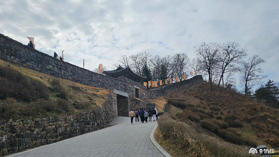 금서루
