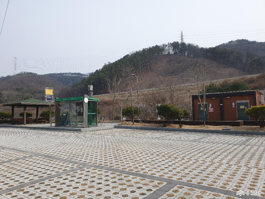 입암저수지 주차장