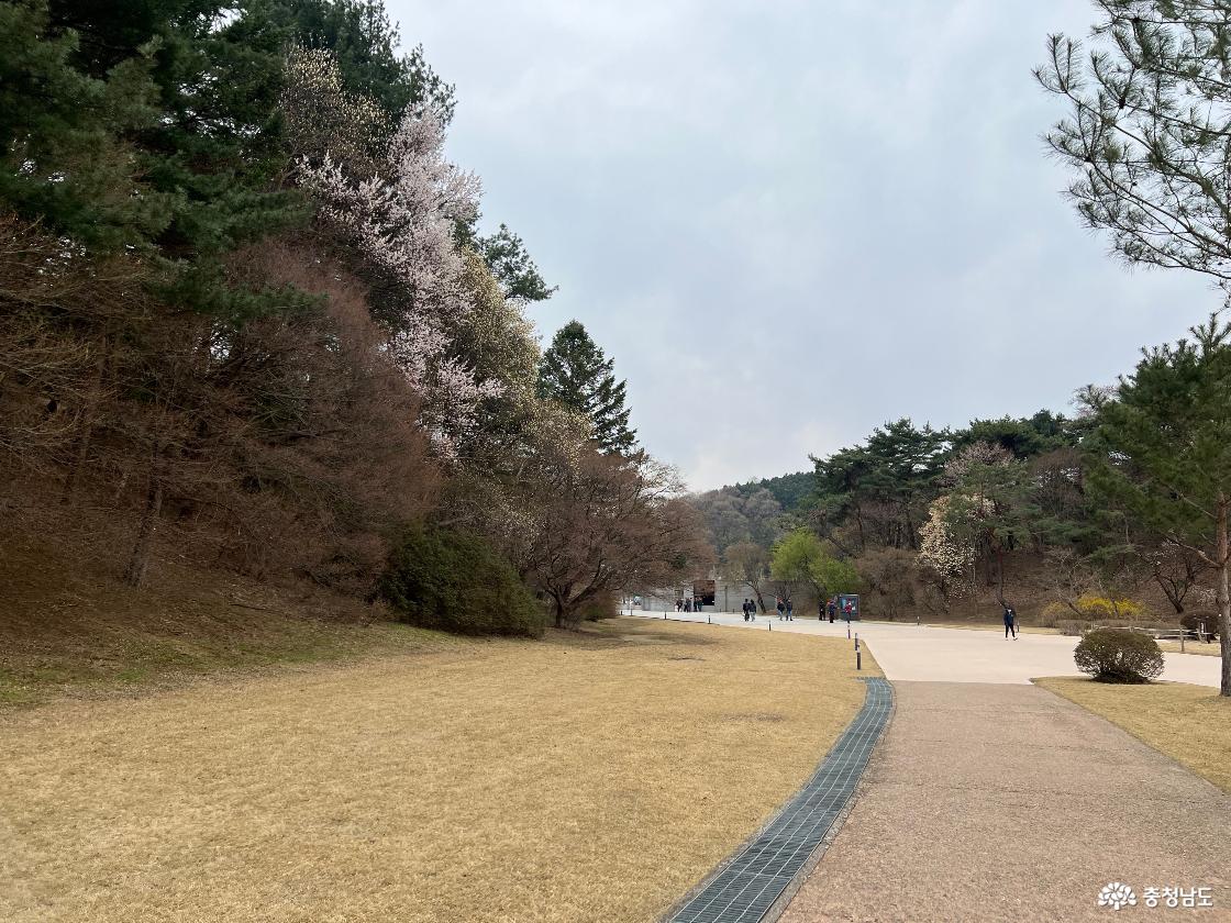 현충사 둘레길