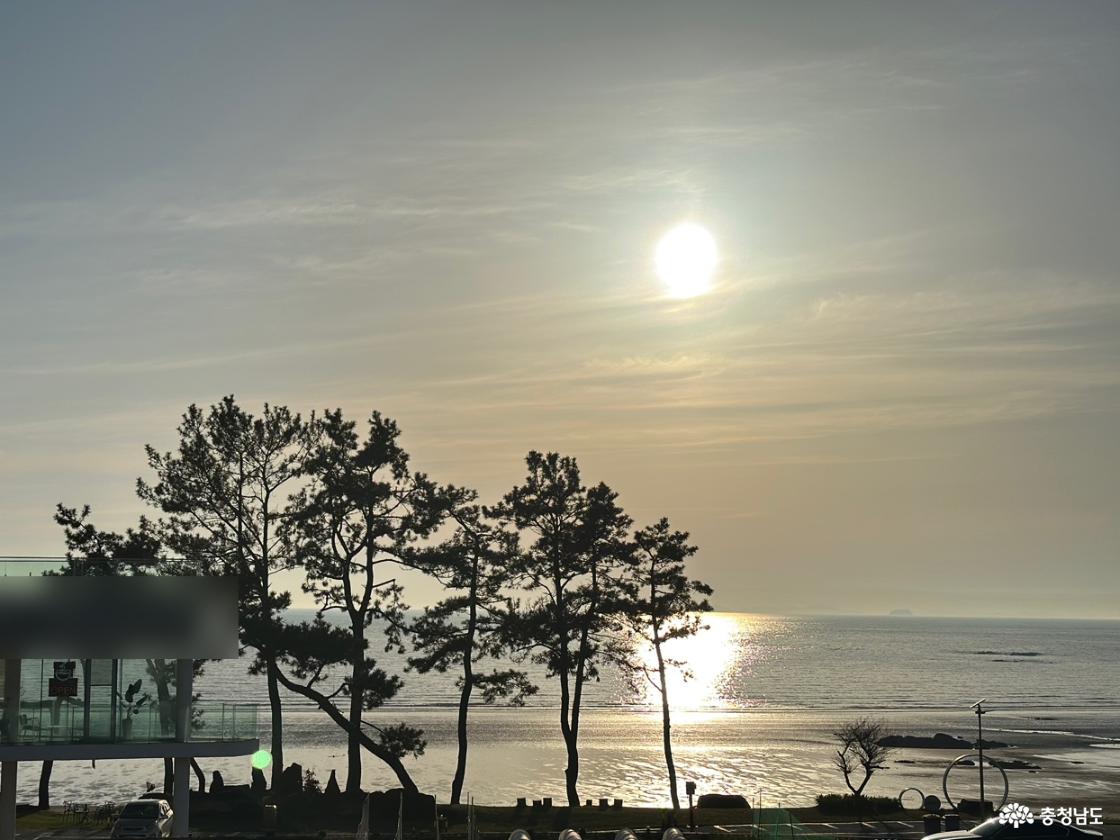 서해안의 낙조 꼭 한번 느껴보시기 바래요.
