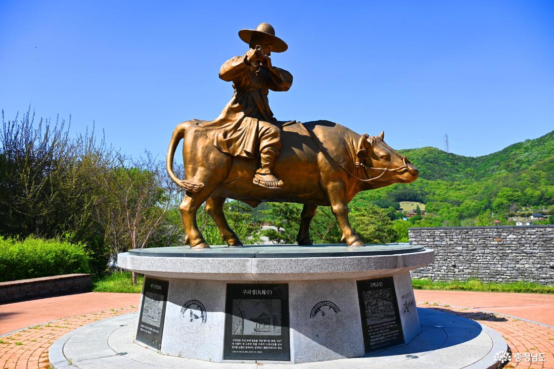 아산 맹씨행단 맹사성 상