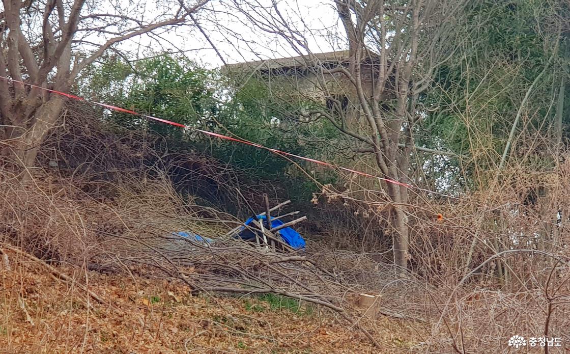 공주여자중학교에서 바라본 공주형무소 감시 초소