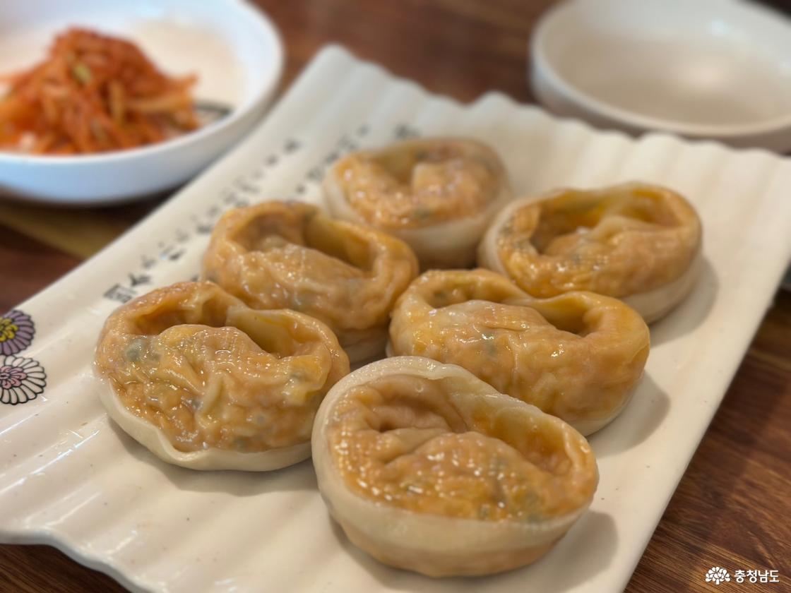 김치만두 8,000원 맛있어