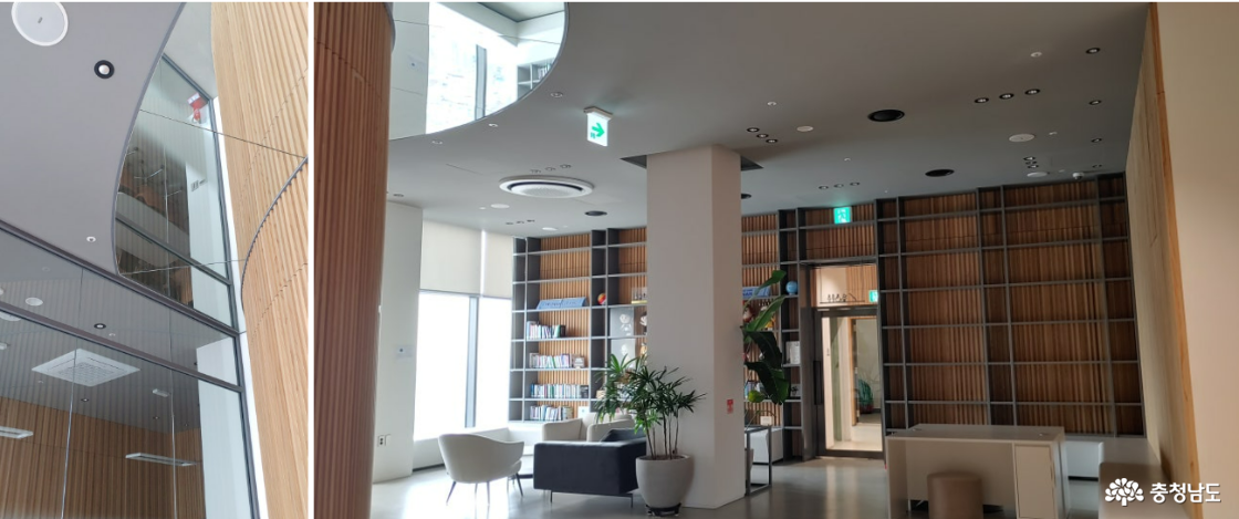 47층 스카이 가든이 올려다 보이는 46층 회의실 로비 / 작은 도서관 