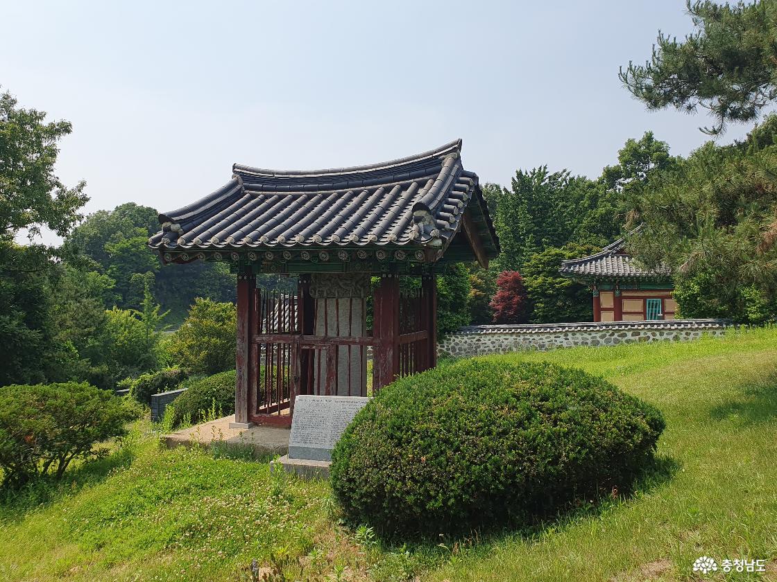 비각