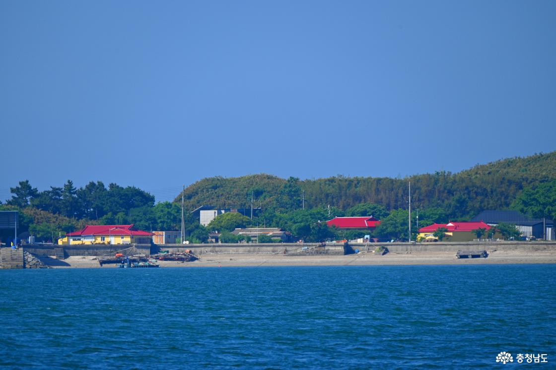 배에서 본 죽도마을