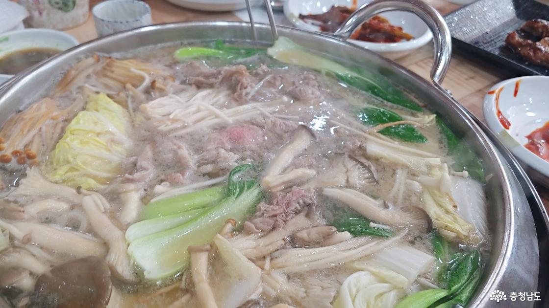 건강하고 맛난 푸짐한 버섯 샤부샤부 점심 
