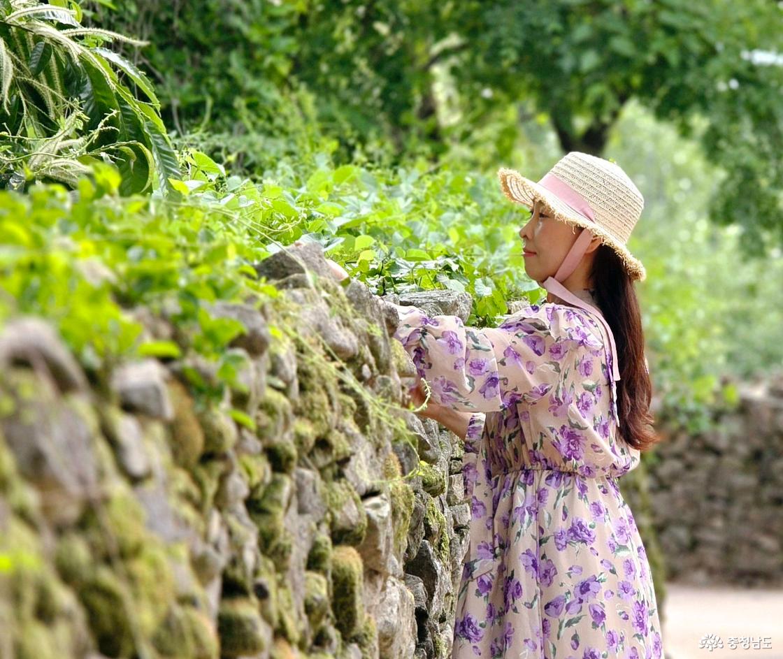 돌담길이 예쁜 외암리 민속마을