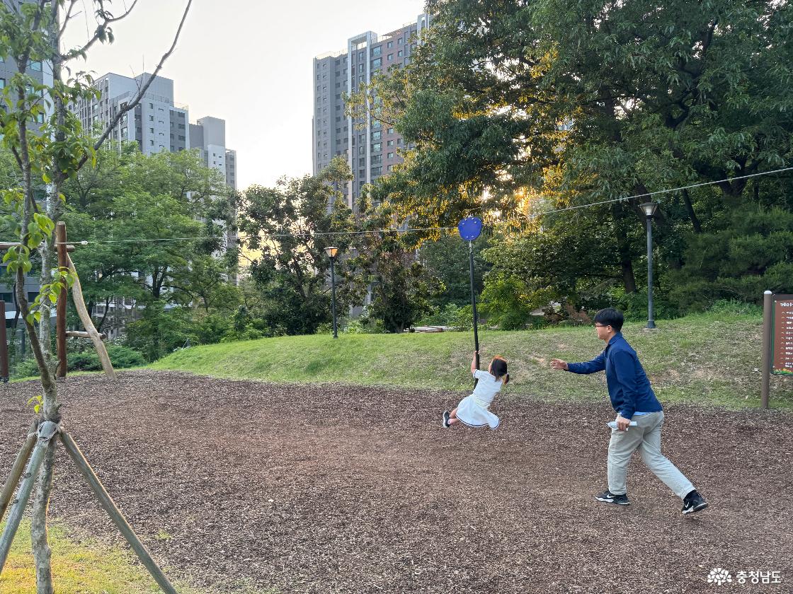 노태공원 어린이 놀이터 짚라인
