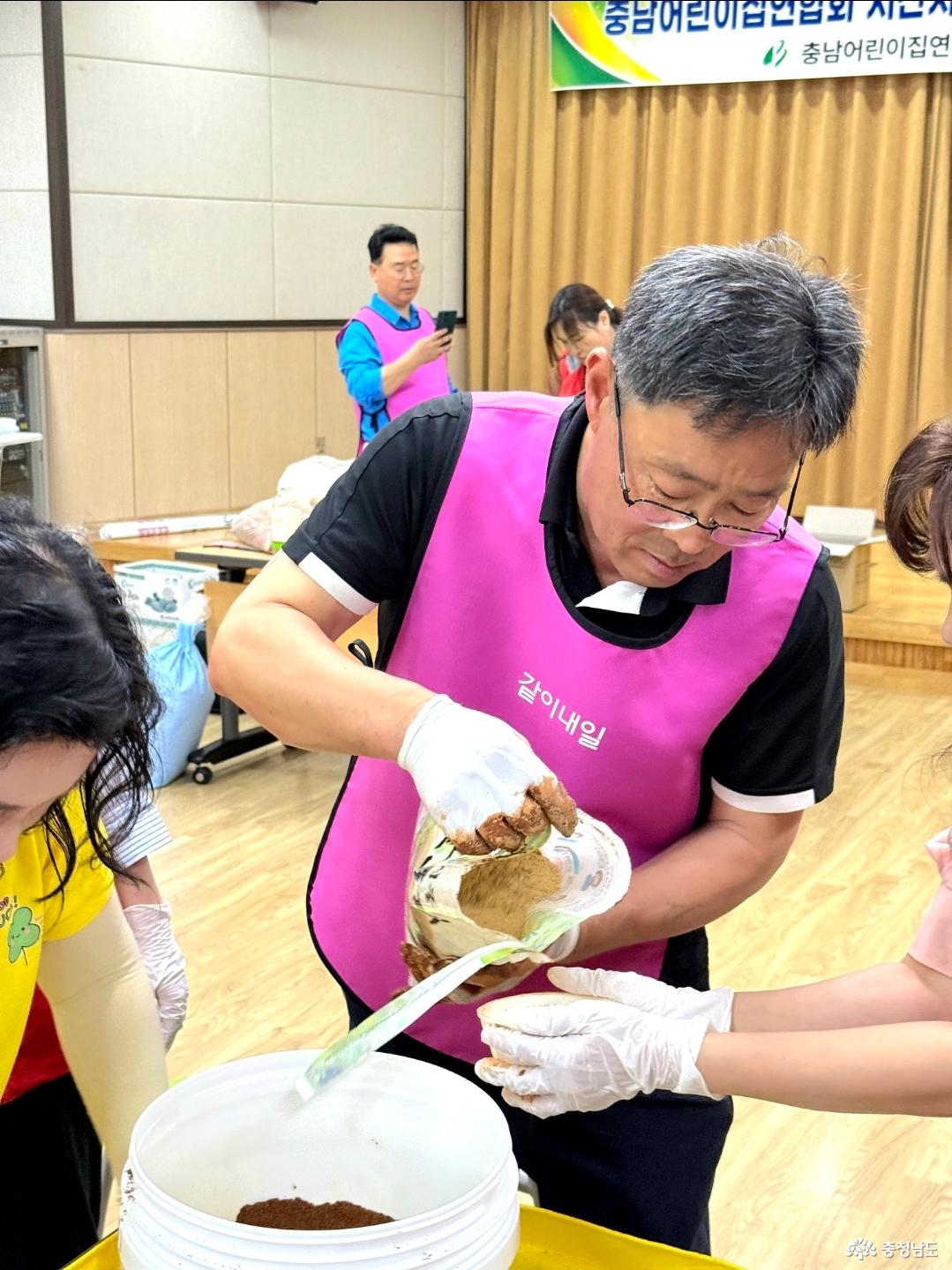 EM은 세라믹과 배양액의 계량이 중요합니다.