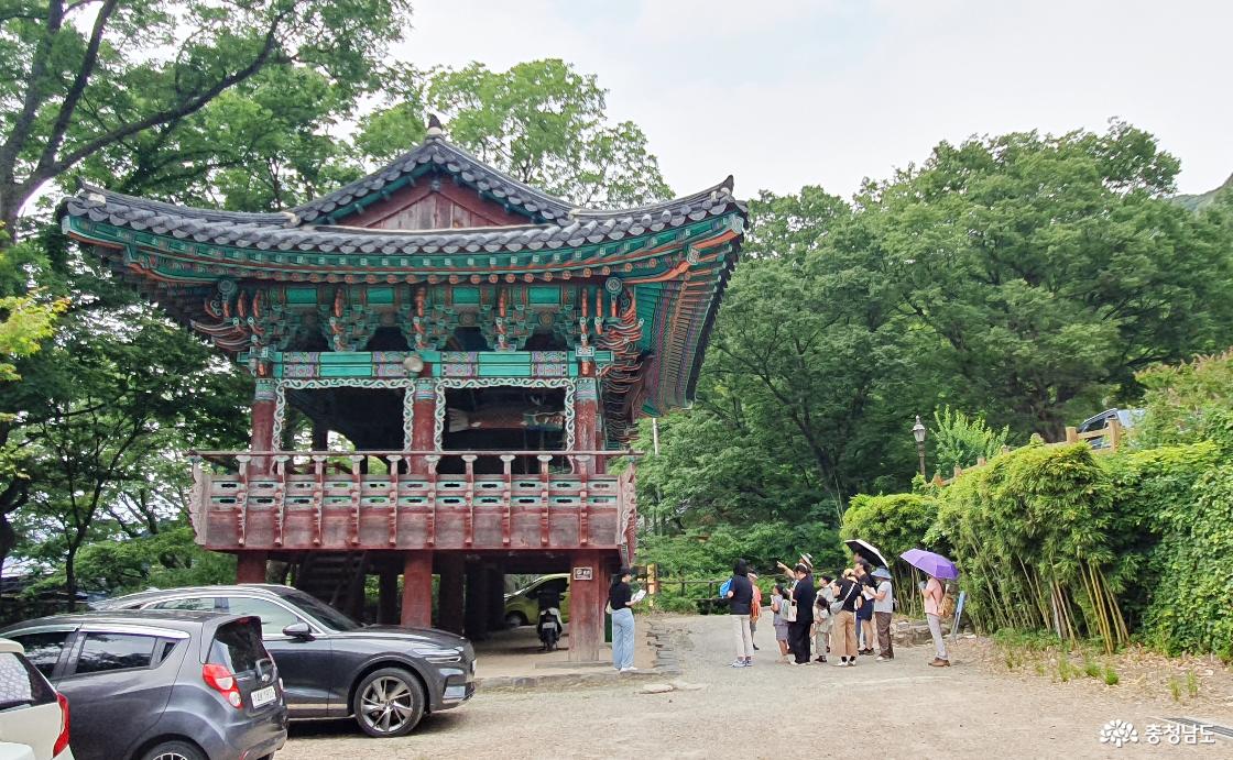 계룡산 갑사 범종루