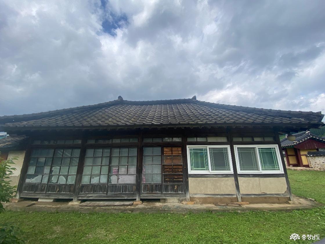 조헌 사당 내 배천 조씨 종택