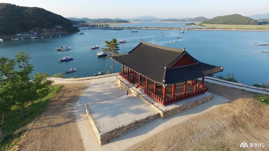 충청수영성