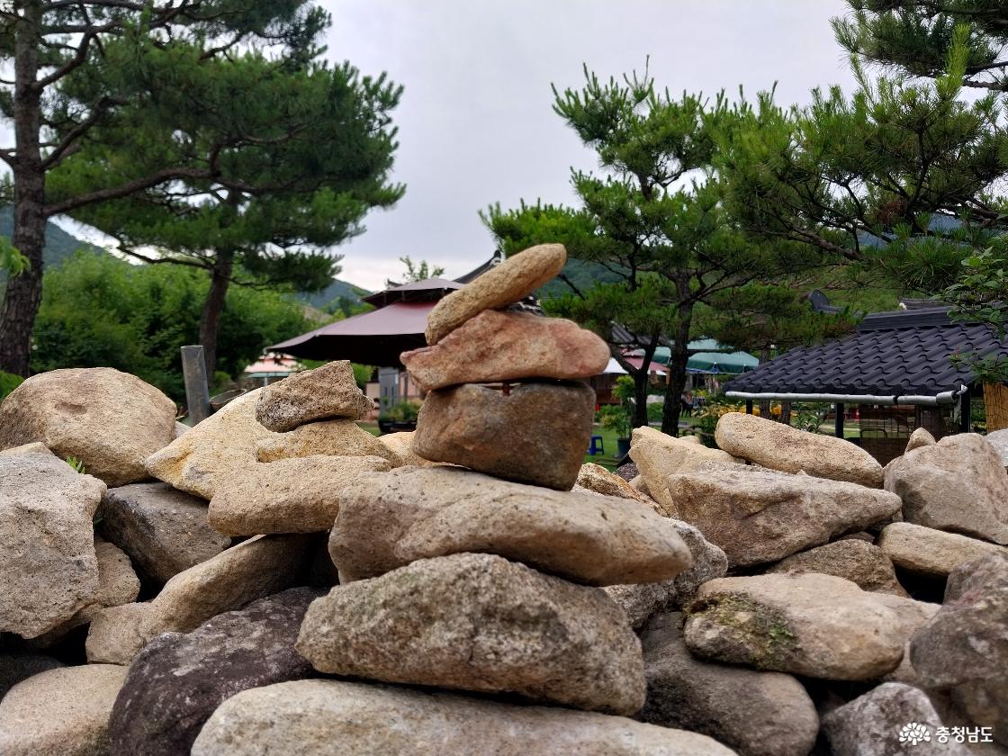 돌 담장