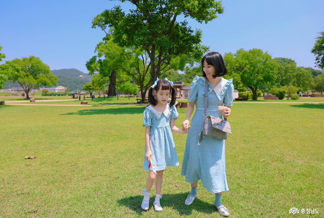 이쁜 사진 소중히 간직하겠다는 지율이 엄마와 지율이