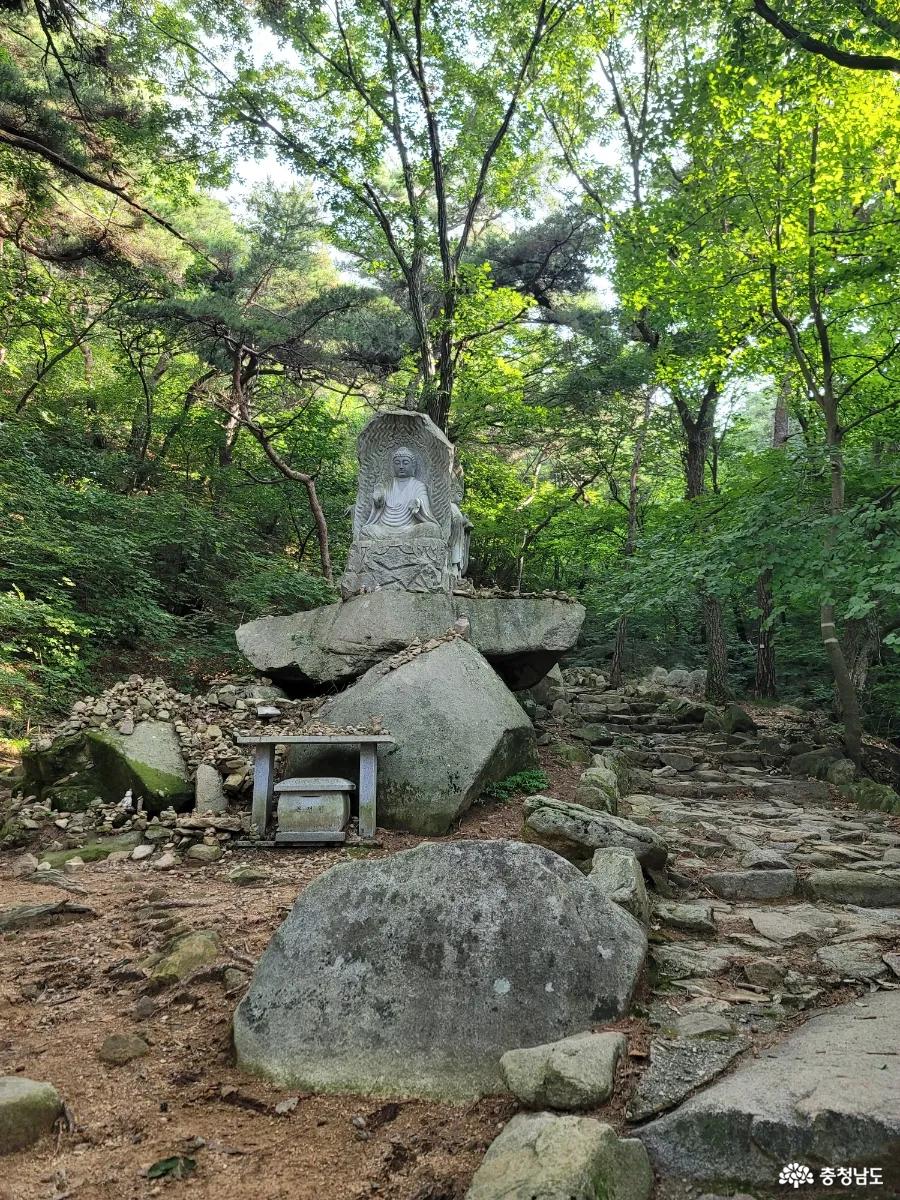 덕숭산