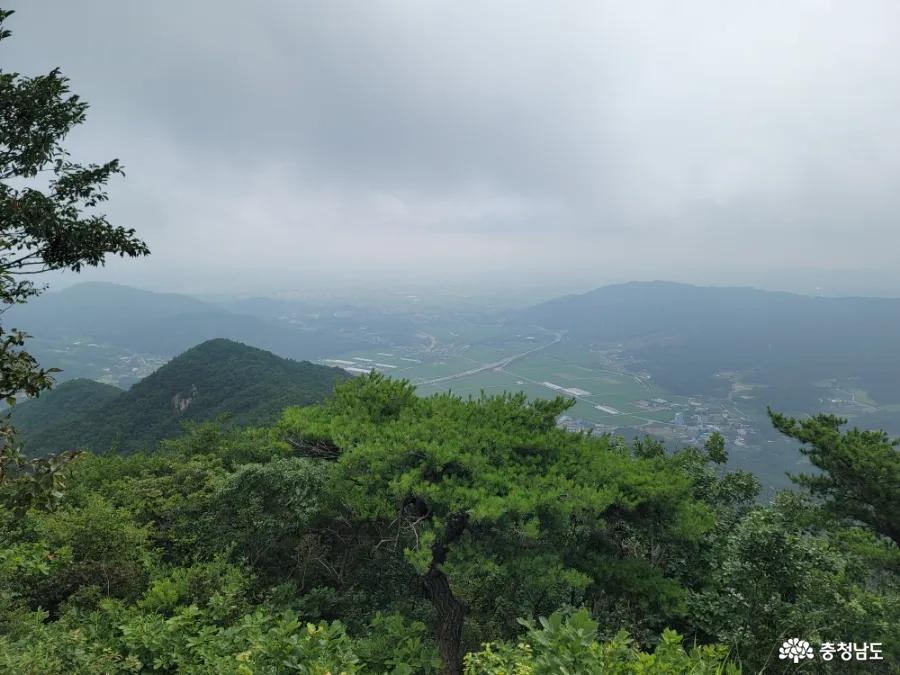 덕숭산