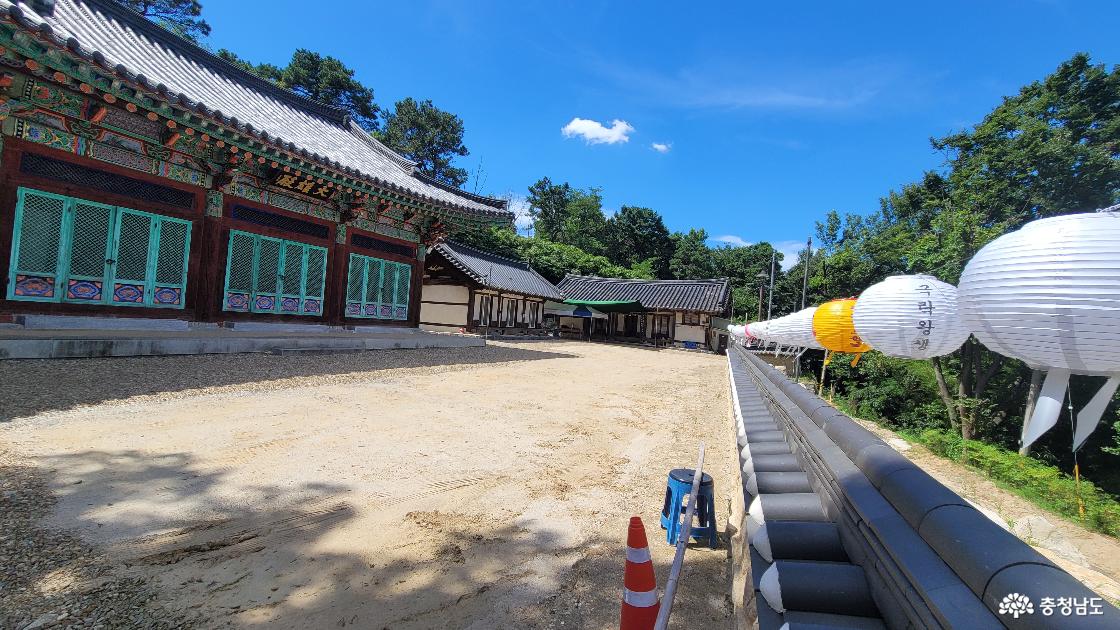 전통사찰 논산 용암사 전경2.