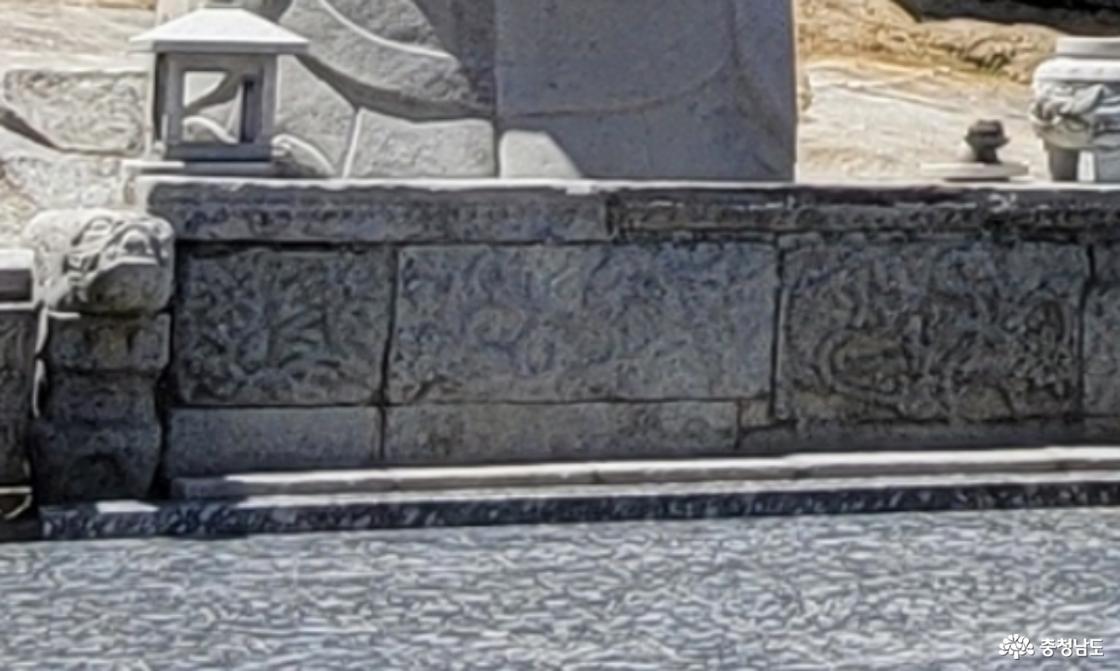 천년고찰 논산 관촉사 석조미륵보살입상(은진미륵) 석조불단.