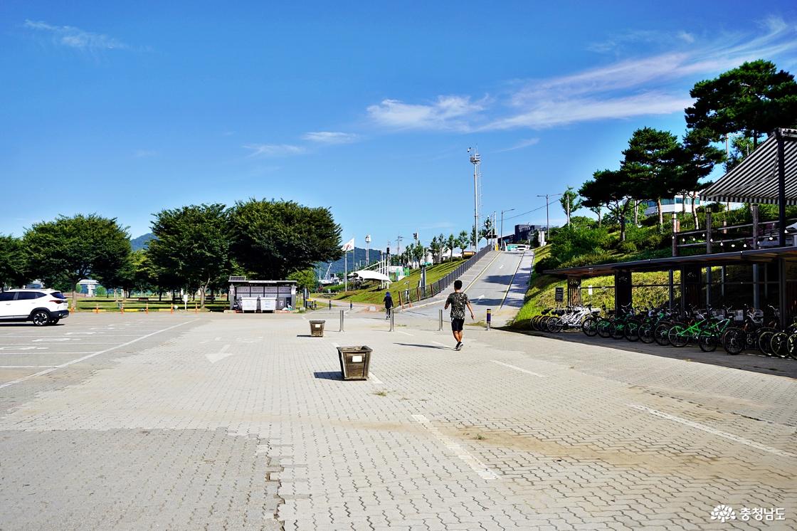 공주 금강신관공원 