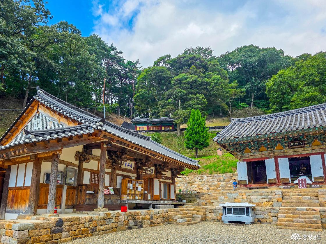 스님들의 거처 설성당 