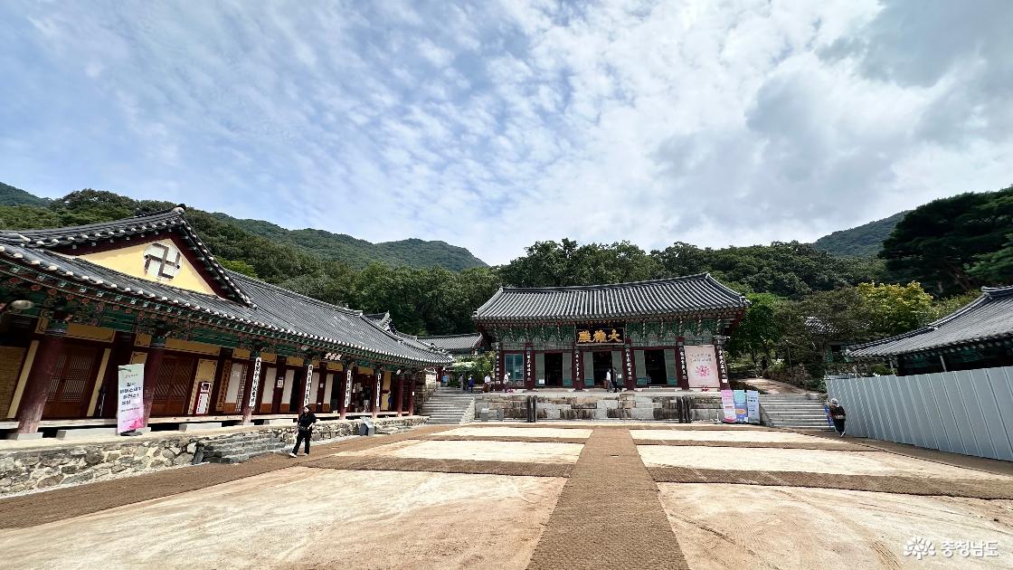 갑사 안의 모습