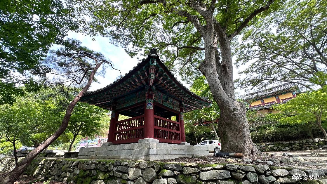 종을 보관한 건물