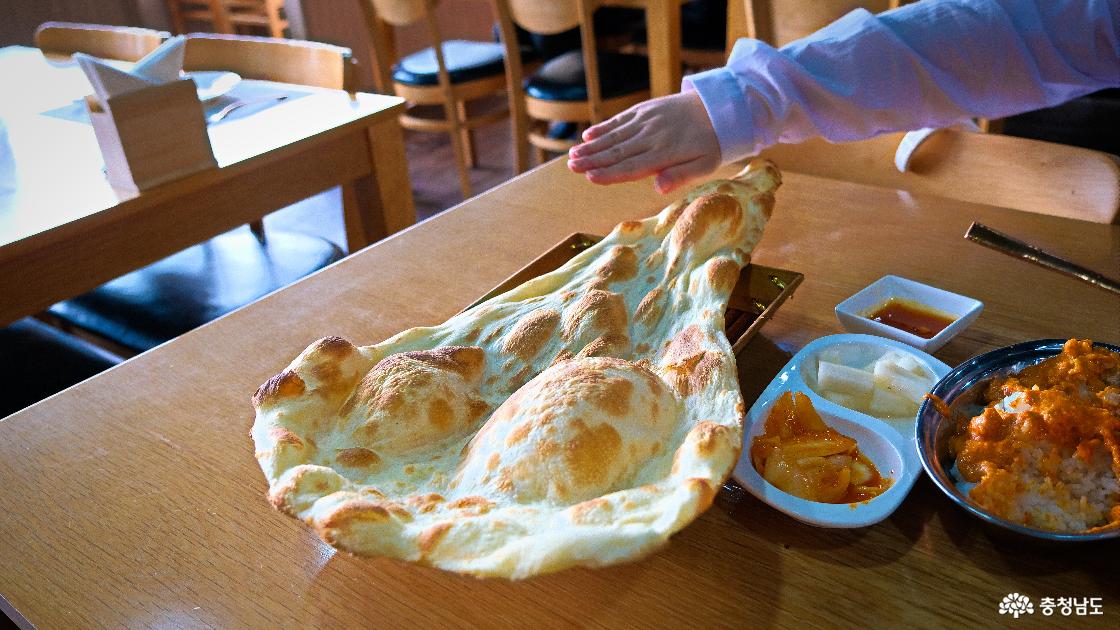 쫄깃한 인도식 빵 '난