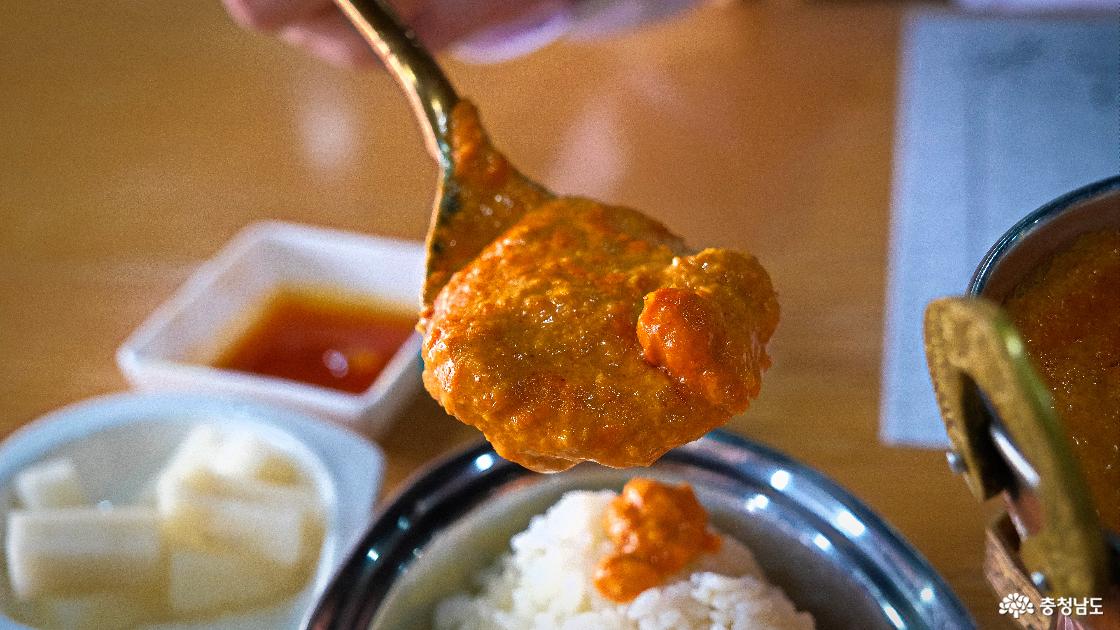 인도 커리와 플레인 라이스